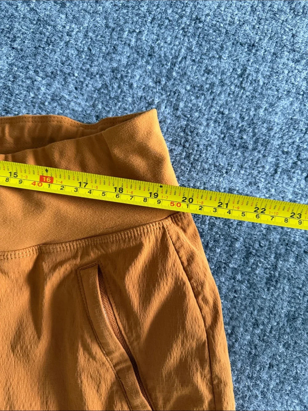 Athleta Trekkie North Short Size 18 Cognac Brown Active Outdoor